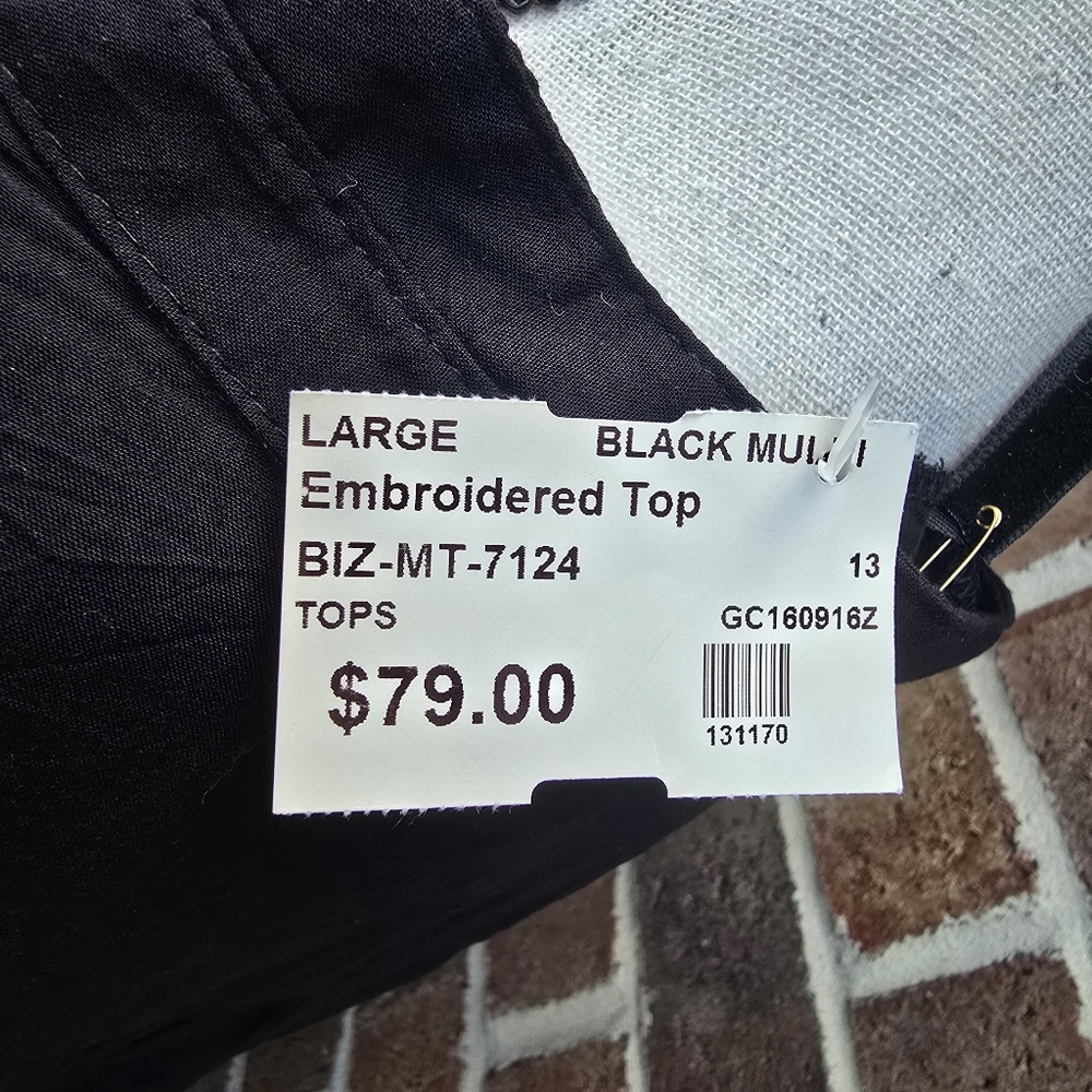 NWT Como Black Embroidered Tunic Top Size Large Boho Floral Long Sleeve - Picture 9 of 10